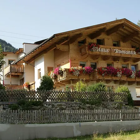 Haus Romantik 아파트 겔로스